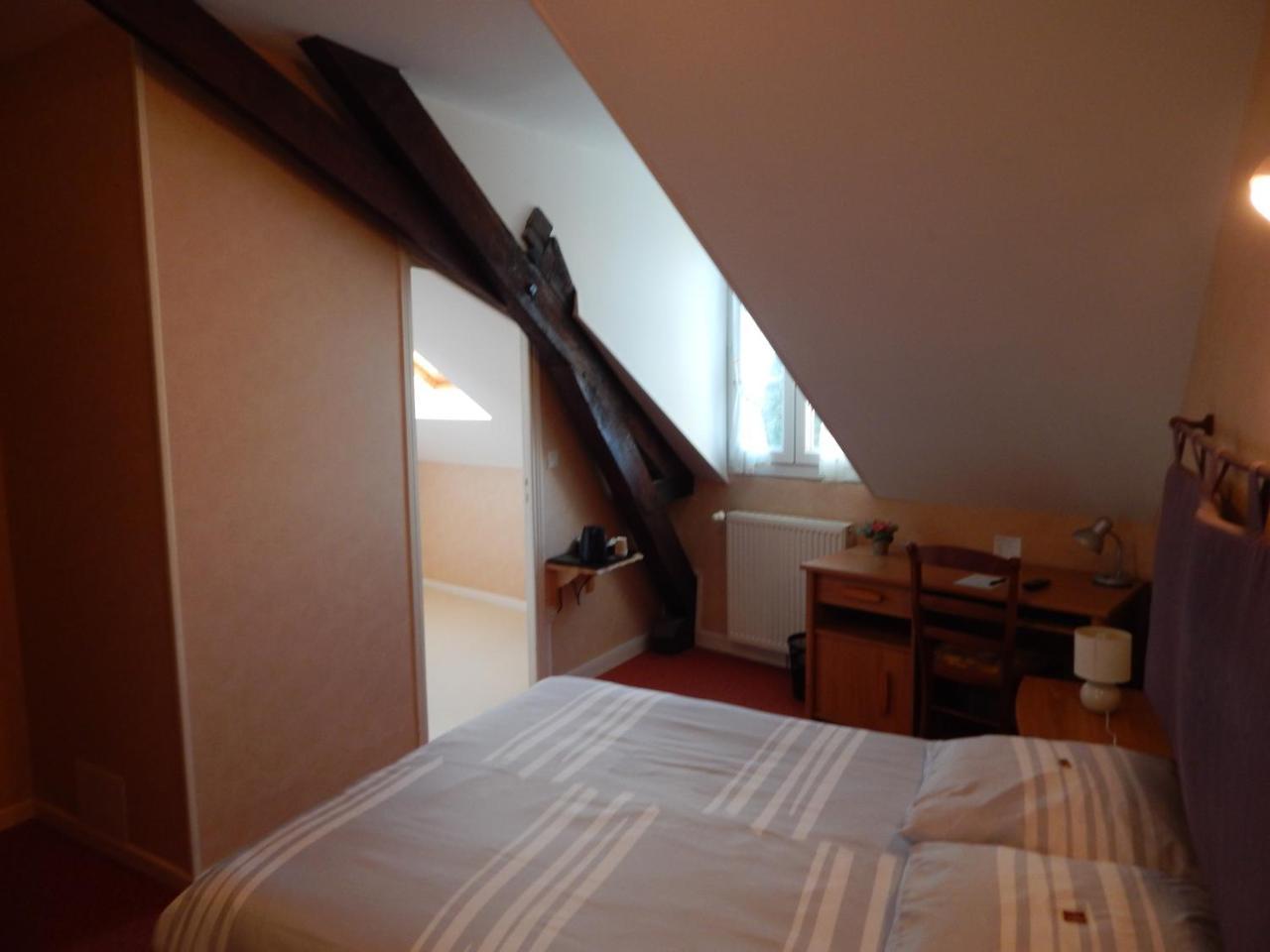 Hotel Le Lion D'Or Ouroux-en-Morvan Esterno foto