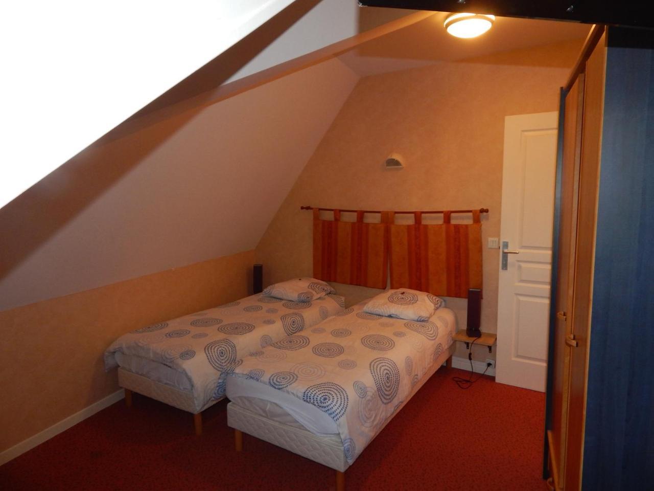 Hotel Le Lion D'Or Ouroux-en-Morvan Esterno foto